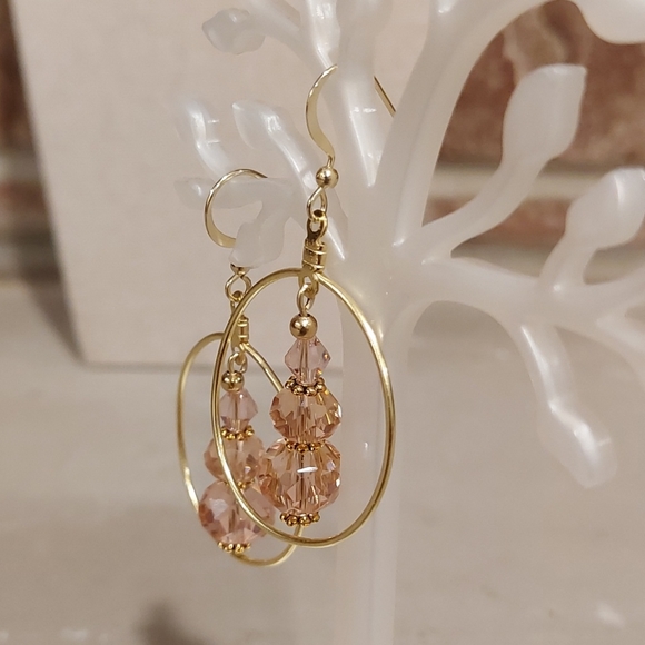 Champagne Choker with matching Earrings - Picture 15 of 15